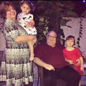 Meet your Posher, Andres